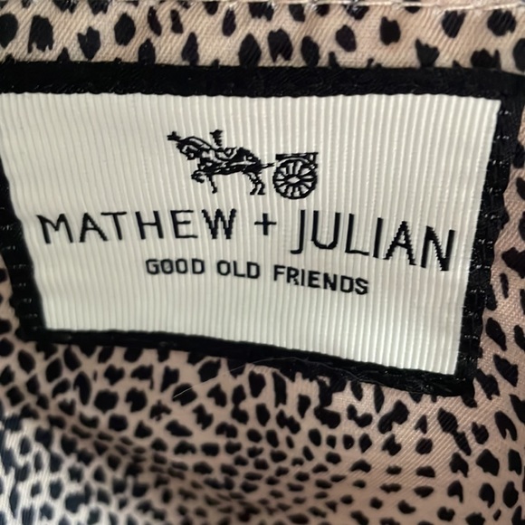 Leather backpack - Picture 4 of 7